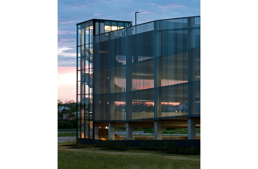 TWIN LAKES PARK + RIDE FACILITY Snow Kreilich Architects